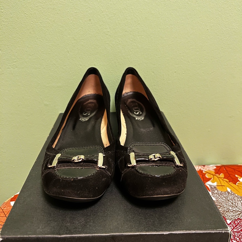 Tod’s Loafer Suede Kitten Heel Pumps Women’s Size 9